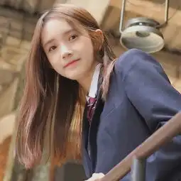 晚安心语171026枕头里藏满发霉的梦,梦里注满无法拥抱的人
