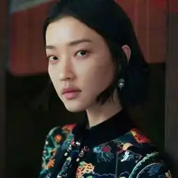 杜鹃恋情疑曝光,她的禁欲系高级脸真美普通人如何打造高级感
