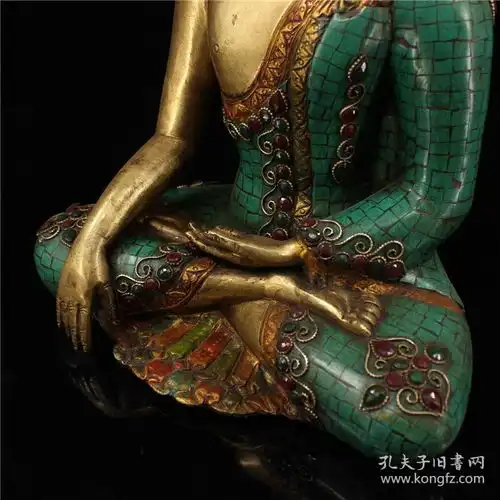 尼泊尔寺院收老纯铜纯手工打造镶嵌宝石彩绘描金释迦摩尼佛祖一尊
