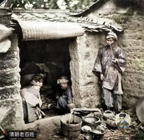 如果在清代,前面三张图片中的大多数人,都是后面三张图片的状态
