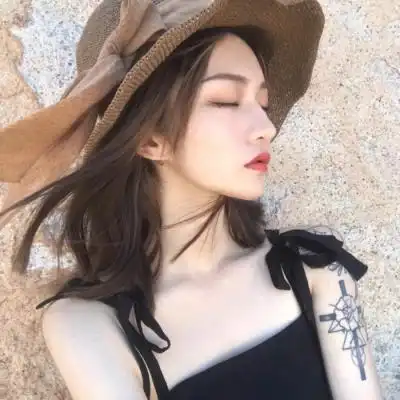 小清新文艺女生头像,能给我一个暖暖的拥抱
