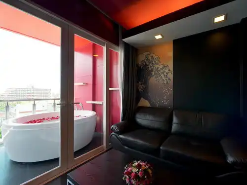 普吉岛芭东与我同眠设计酒店sleepwithmedesignatpatong高档型预订优惠价格地址位置联系方式
