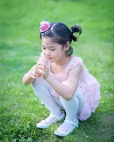 根据诗词取名的女孩100个好名字汇总
