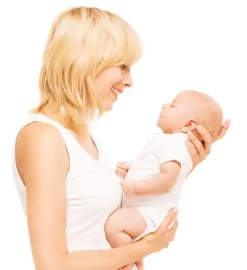 新生宝宝应该怎么抱宝宝为何会哭闹新手爸爸妈妈这几点要知道
