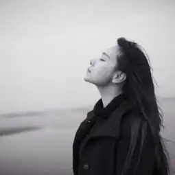 论一个女生的修养,没有丑女人只有懒女人
