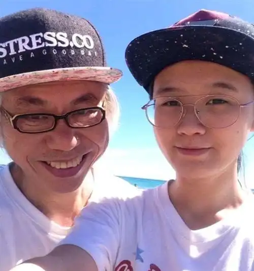 李坤城林靖恩40岁爷孙恋女方播种成功生活困难求助娘家惨遭拒
