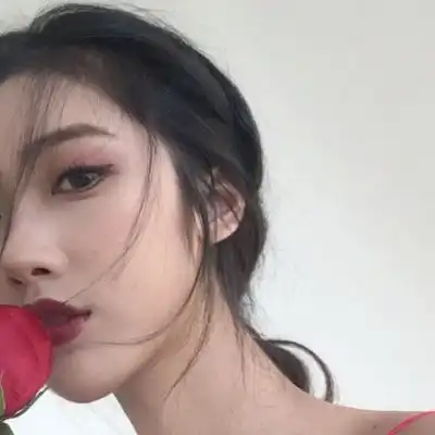 qq霸气社会女头像最潮qq头像女生专用
