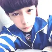 谁能给我发几个qq情侣头像要超帅气和美丽的
