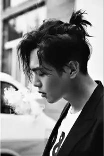 男士发型图片2019超火超帅男士发型图片
