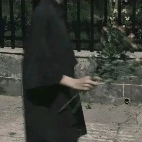 头像丨男生头像暖男帅气阳光,容忍并不是太软弱而是深情的坚强
