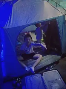 夜宿海底世界,潜水到海底今夜鱼我共眠,神奇海洋之旅启程
