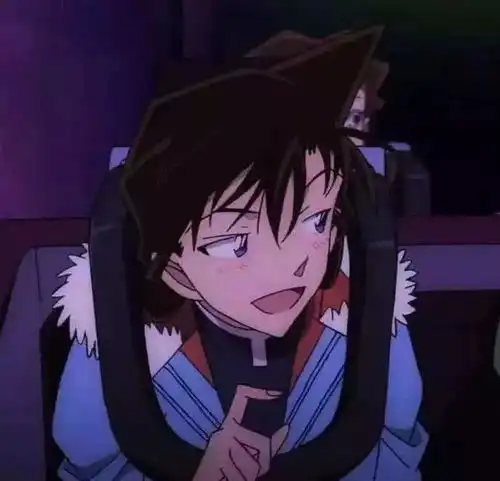 老师看不出来的情侣头像00后都在用,小编撞到头像算我输
