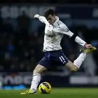 足球男生头像关于踢足球的男生帅气头像
