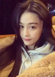 张馨予的家堪称一股清流难怪她能嫁给像小说一样的爱情
