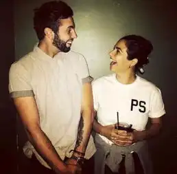 和异性住一起什么感受婚前和男友睡觉又是什么原因3人自述
