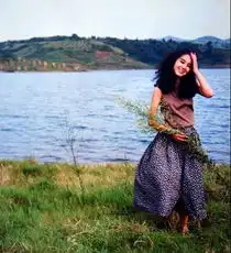 惊艳爹妈们年轻时的照片
