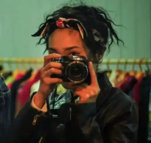 本地二手衣服你会穿吗古着演绎别样时尚