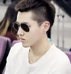 这种发型叫理发师怎么理,叫什么发型
