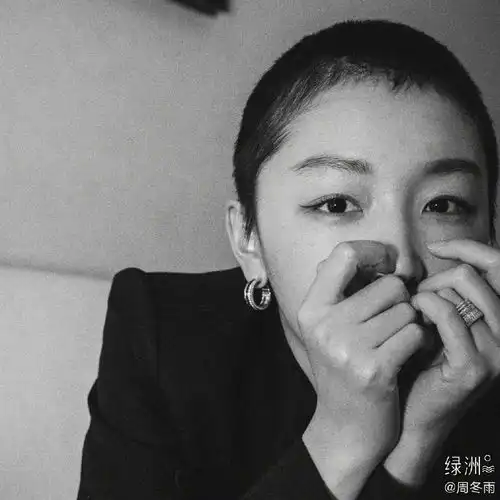 荞麦疯长让马思纯和钟楚曦相遇,但她们还是敌不过一个周冬雨
