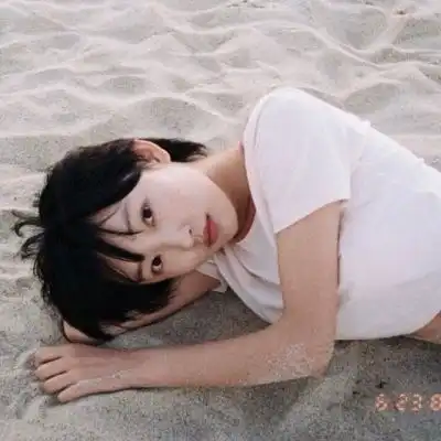 ins质感女头,女生头像的ins高级质感
