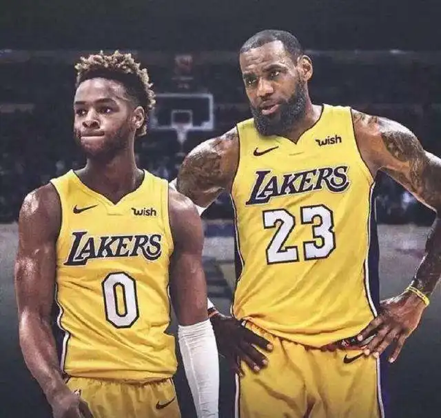 詹姆斯儿子进步如开挂14岁身高188cm,13岁女友已经见过父母
