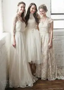 三件不同类型的婚纱,你喜欢哪个呢
