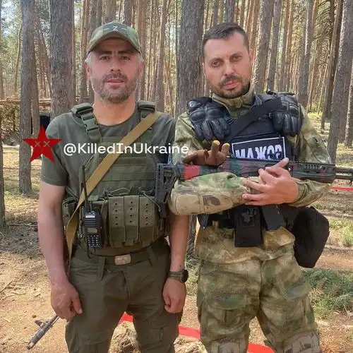 悲歌传奇俄罗斯第六坦克联队悍将不幸在克雷明纳被乌克兰军击毙
