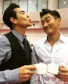 崔始源doki超全的崔始源资讯粉丝直播活动集合
