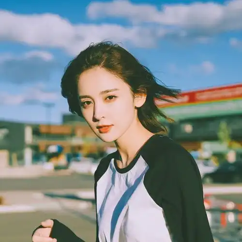 古力娜扎的图片
