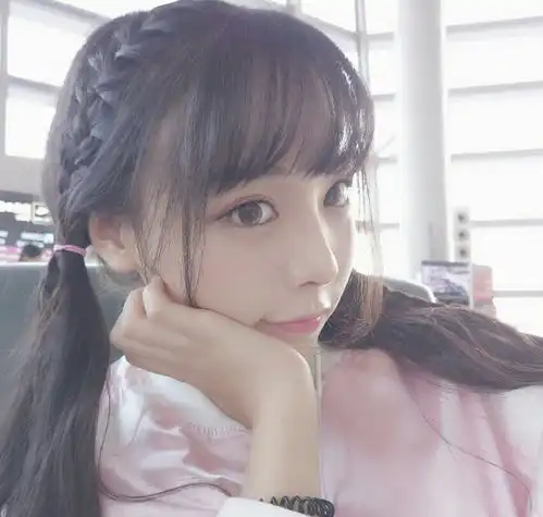 像绿地张雨婷一样的前女友求复合,评论区出人才,你们怎么看
