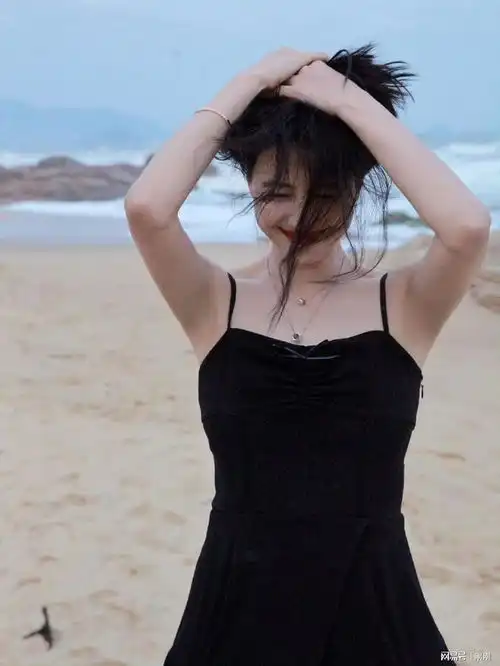 就让海风带来高圆圆的体香
