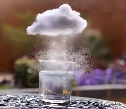 隔夜水不能喝重复烧开的水会致癌真的假的
