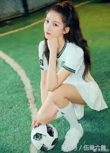 明星们也看世界杯关晓彤为爱成足球队长,苏醒因梅西把头像变黑
