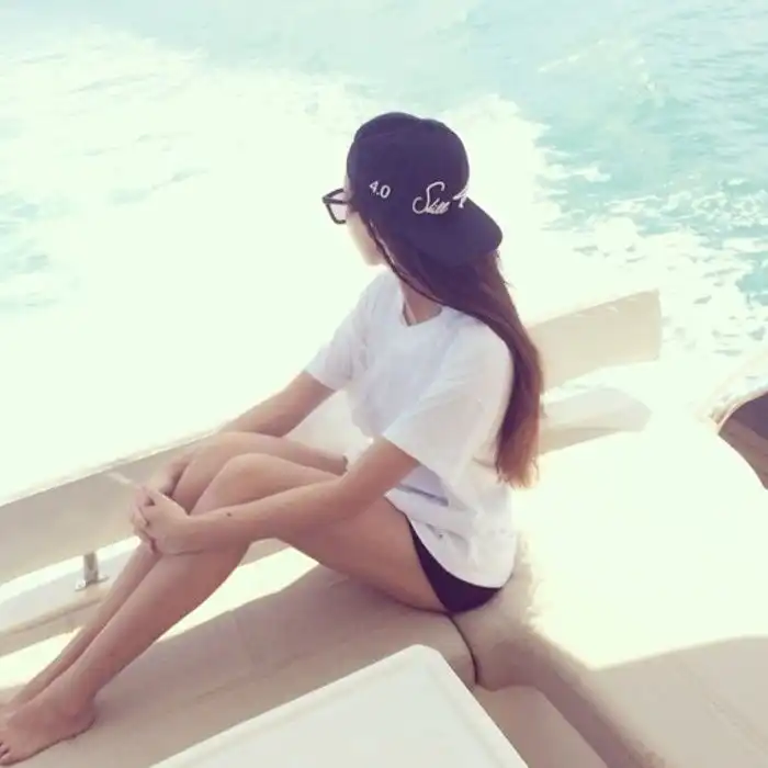 长腿海边女来自未来的时光你们陪我走y的图
