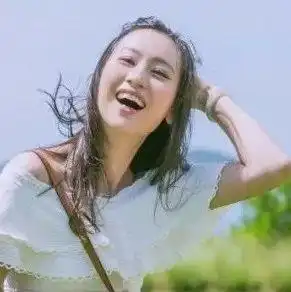 35岁女人,都活成了同款妻子人生下半场,拼的是主动权
