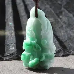 翡翠的坑若分不清,一不小心就会中招
