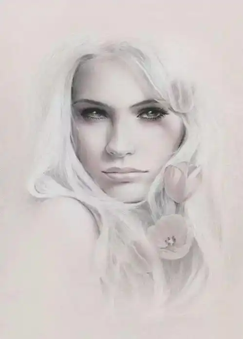 彩铅画高冷美女,太迷人了
