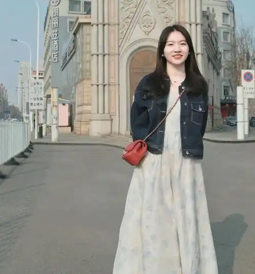 春天穿这5件薄外套,优雅气质又高级,适合4050岁女人
