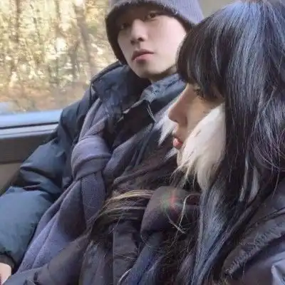 微甜情头好羡慕啊,你们那些好看的情头究竟是从哪里找到的
