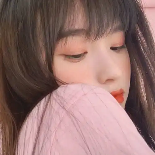 看一眼就心动不已的女生头像
