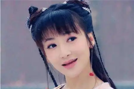 陈紫函被小鲜肉老公宠爱后41岁愈发风情万种,年轻小姑娘都比不上
