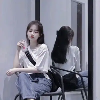 瞬间让你泪目的伤感句子
