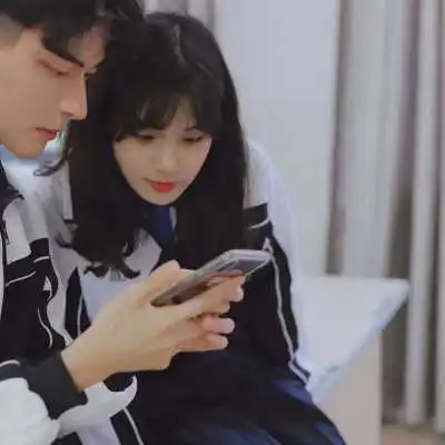 潮流创意伴侣真人头像
