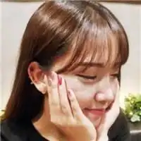 qq头像给花的一定是女王女生唯美
