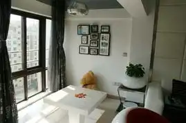 天蝎女和狮子男亲自设计甜蜜温馨复式房
