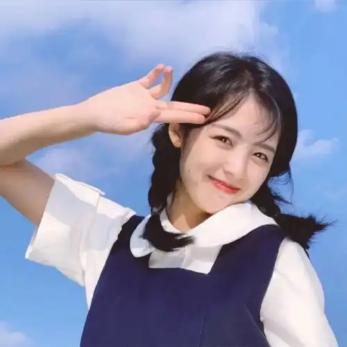 女生头像人间风月浅尝即止
