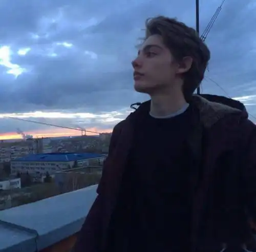 有出息的男人,哪怕现在很穷,也早已暴露了成功征兆
