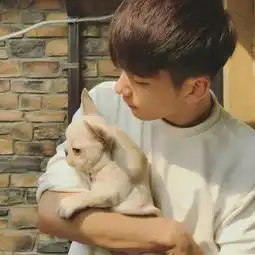 成年人的交际礼仪里没有爽快答应就是拒绝的意思
