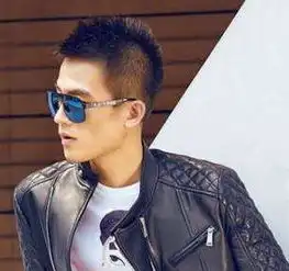 2018男士流行短发发型图片流行男士短发这样扎最帅气

