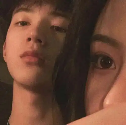 超好看的情侣头像
